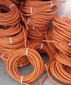 Orange rubber hose 10m